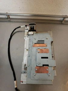 Servo motor KT35FM1-552 con BLD-NGEO-S para instrumental OP-300 - Imagen 1 de 8