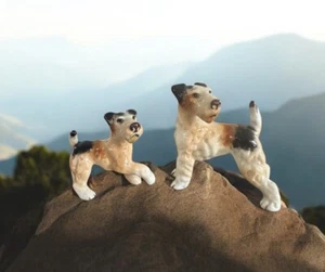 2 estatuillas de perro Shiken Bone China Terrier de colección con etiquetas de aluminio originales cachorro de Japón - Imagen 1 de 7