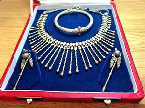 Handgefertigter indischer Schmuck - Bild 1 von 8