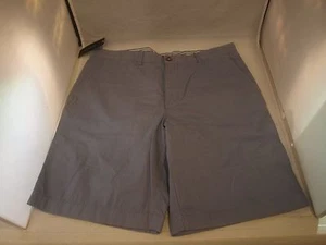 BRAND NEW MENS TOMMY HILFIGER 38 WAIST AQUA BABY BLUE COLOR FLAT FRONT $59 - Picture 1 of 2
