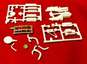 MPC / AMT 1972 Chevy Pickup 350 Engine 1/25 - Picture 1 of 4