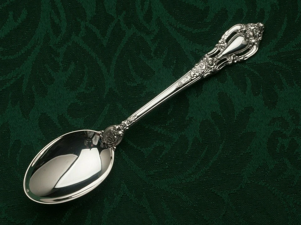Eloquence by Lunt Sterling Silver individual Teaspoon 6 1/8" - Image 1 of 1