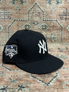 New Era New York Yankees 2000 World Series Navy Pink Gebraucht Größe 7 1/8 - Bild 1 von 6