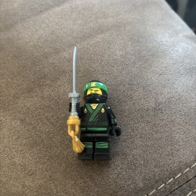 LEGO Collectable Minifigure (71019) Ninjago Movie Lloyd with WEAPON