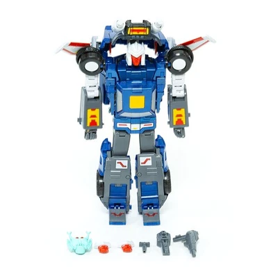 Star Toys Tracks  ST-02 ST02 Tracker MP Warrior Action Figure toy in stock - Image 1 of 4