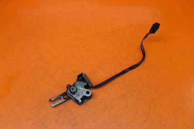 02-05 KAWASAKI ZZR1200 OEM SOPORTE LATERAL SENSOR Foto 1 de 4