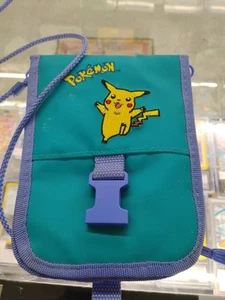 Ancien étui de transport Pokémon Pikachu Game Boy sarcelle et violet années 90 rétro - Photo 1/7