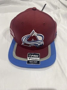Cappello autentico nuovo Colorado Avalanche Fanatics Pro nuovo NHL con etichette a scatto posteriore - Foto 1 di 5