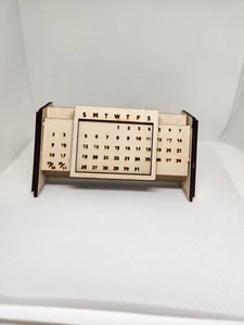 perpetual desk calendar - Picture 1 of 2