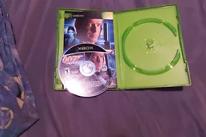 Gioco Xbox originale James Bond 007 Nightfire con custodia e libretto C altro! - Foto 1 di 4