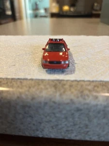 HO Scale Model Power Minis 2005 Crown Victoria Fire Chief 1:87 19407 - Picture 1 of 8