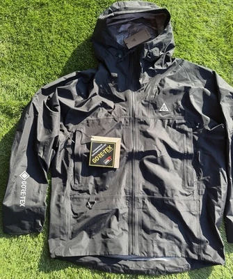 Hombre Grande | Chaqueta Nike ACG GoreTex Storm-Fit 'Chain of Craters' | DB3559-011 Foto 1 de 4