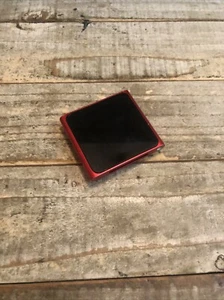 iPod nano - Picture 1 of 5