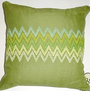 Almohada de lino verde decorativa para celebridades bordadora manual Zig-Zag 16x16" nueva - Imagen 1 de 3