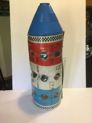 EE. UU. LABORATORIO ORBITAL COHETE ASTRONAUTAS JUEGO 1970 RARO Foto 1 de 4
