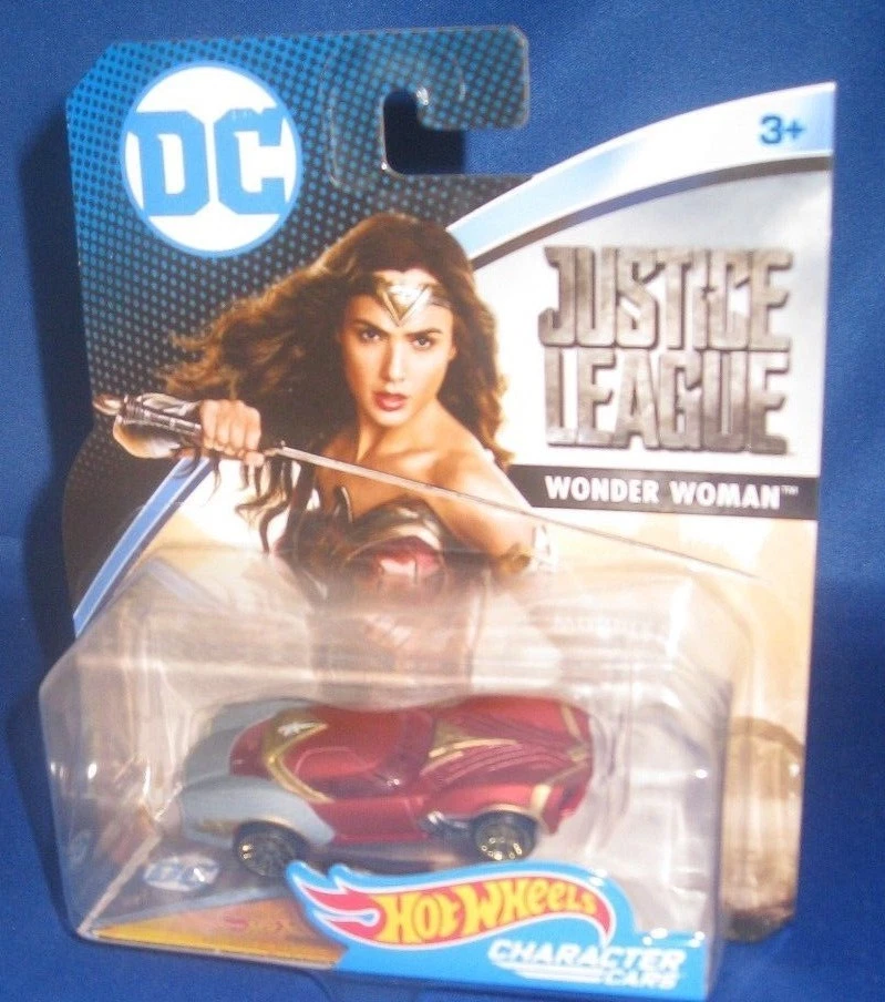 Hot Wheels Aquaman DC Universe Justice League Character Car 2017
