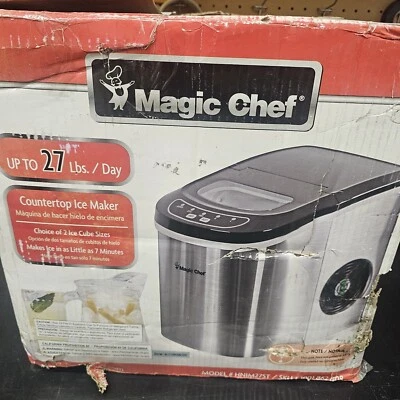 Magic Chef 27 lb. Counter Top Portable Ice Maker (PARTS OR REPAIR ONLY) - Image 1 of 4