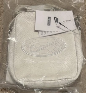 NWT Supreme Nike Leather Shoulder Bag OS White SS25 FREE SHIPPING! - Picture 1 of 10