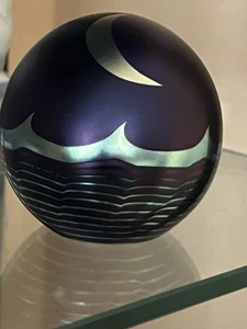 STEVEN CORREIA MOON WAVES ART GLASS PAPERWEIGHT - Picture 1 of 12