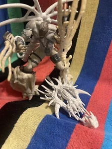 McFarlane SPAWN Series 4 EXO-SKELETON SPAWN LOSE Actionfigur 1996 weiß  - Bild 1 von 5