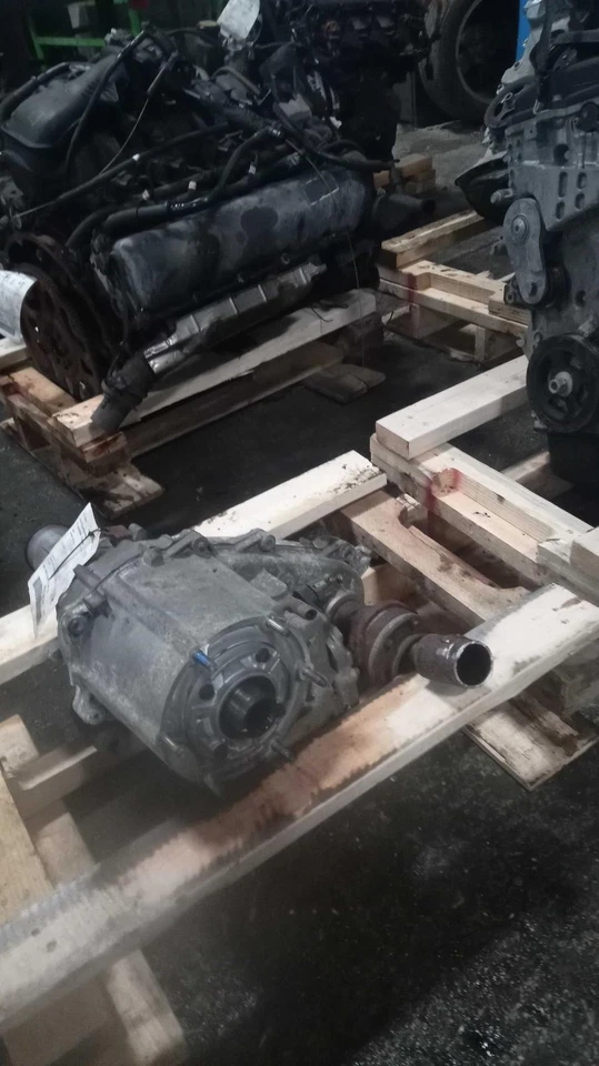 Dodge Durango 2003 4x4 montaje de caja de transferencia OEM 185 k millas NV133 Foto 1 de 4