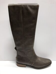 UGG Womens Leigh Boots Brown Leather Size 9 M