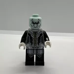 Lego minifigures Super Heroes sh508 Ebony Maw with light aqua head - Picture 1 of 7