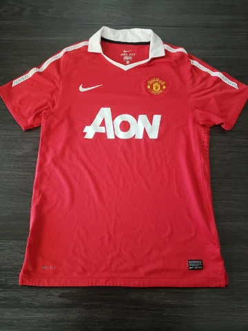 MANCHESTER UNITED 2010 2011 HOME FOOTBALL SHIRT SOCCER JERSEY RED  szL NIKE Cover