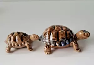 Vintage 1960s Wade Porcelain Tortoise (Turtle) Trinket Box and baby Tortoise #4 - Picture 1 of 10