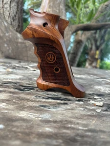 New Handcrafted Padauk Wood Grips for Ruger Mark III (ONLY), Right-Handed - Picture 1 of 6