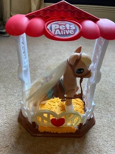 ZURU Pets Alive My Magical Pony & Stable - Over 13 Ways To Interact Style & Play - Picture 1 of 7