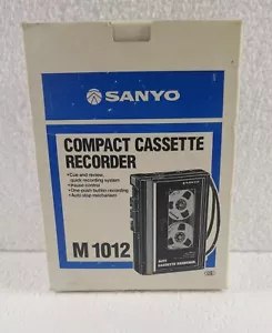 SANYO M1012 Cassette Handheld Voice Recorder - Picture 1 of 2