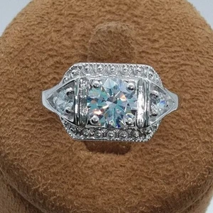 Anello di fidanzamento art deco diamante simulato taglio tondo 2 ct placcato oro bianco 14 kt - Foto 1 di 11