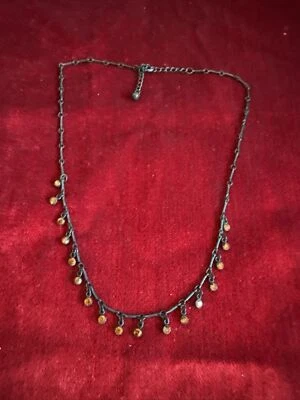 "Collar gargantilla colgante de diamantes de imitación facetados color metal y ámbar pistola negra 18"" L" Foto 1 de 4