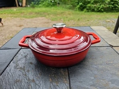 Cook Essentials Cast Iron Enamel Braiser Dutch Oven 9" × 2.5" deep NEW - Image 1 of 4