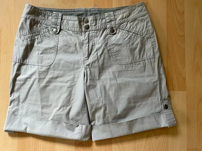 leichte Shorts von Street One Gr. 40 beige  Bermuda / kurze Hose - Bild 1 von 4