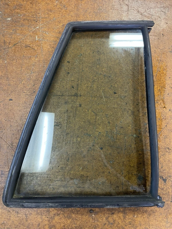 79-85 Mercede W123 300TD Vagón Lado del Conductor Izquierdo Cuarto Ventana Vidrio Fabricante de Equipo Original Foto 1 de 4