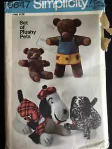 Pattern Simplicity 9647, vintage stuffed bear and dog dolls with clothes, stuffy - Picture 1 of 2