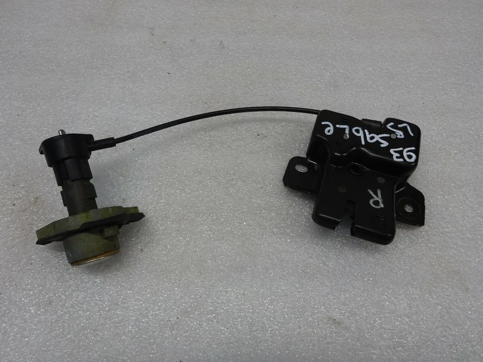 Actuador de cierre de bloqueo trasero Mercury Sable 1993 OEM AK2203135 Foto 1 de 4