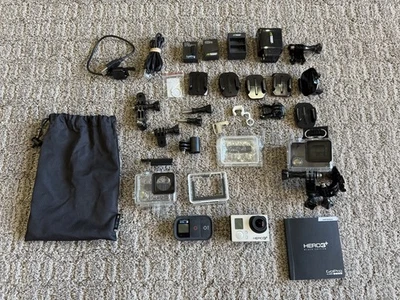 GoPro Hero 3+ Black Edition / Extra Mounts And Accessories - Image 1 of 4