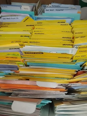 !!¡Tarjetas de felicitación mixtas de 1 lb!!TARJETAS DE FELICITACIÓN SURTIDAS 1 LIBRA Foto 1 de 4