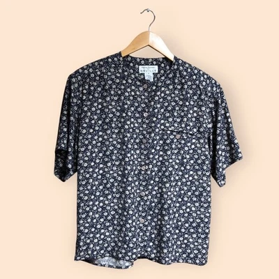 Vintage 90s Rena Rowan for Saville Floral Short Sleeve Button Front Blouse 4 - Image 1 of 4