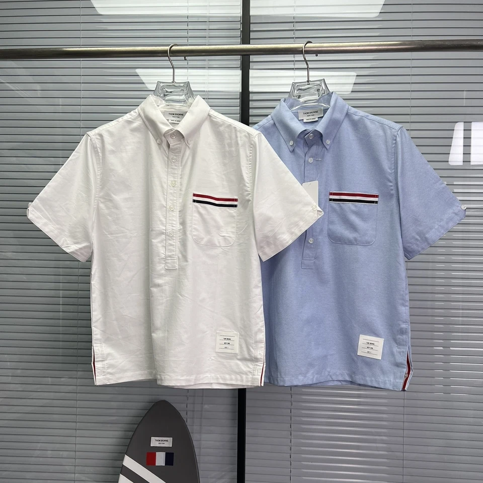 Nueva Camisa de Manga Corta Thom Browne Para Hombre Spinning Informal Versátil Bolsillo Foto 1 de 4