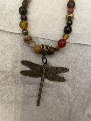 Collar Retro Bronce Libélula Colgante Ojo de Tigre Jaspe Topacio Cristal Cuentas Foto 1 de 3