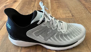 Scarpa da jogging/camminata/corsa New Balance donna 860 grigio/nero taglia 12B usata in ottime condizioni - Foto 1 di 11