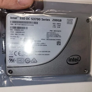 SSD INTEL SSDSC2BA200G3 200 Go SATA 6 Go/s Neuf - Photo 1/4