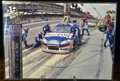 Press Pass - 2013 - Farmers Insurance - #72 NASCAR - Pit Crew - Card - Image 1 of 2