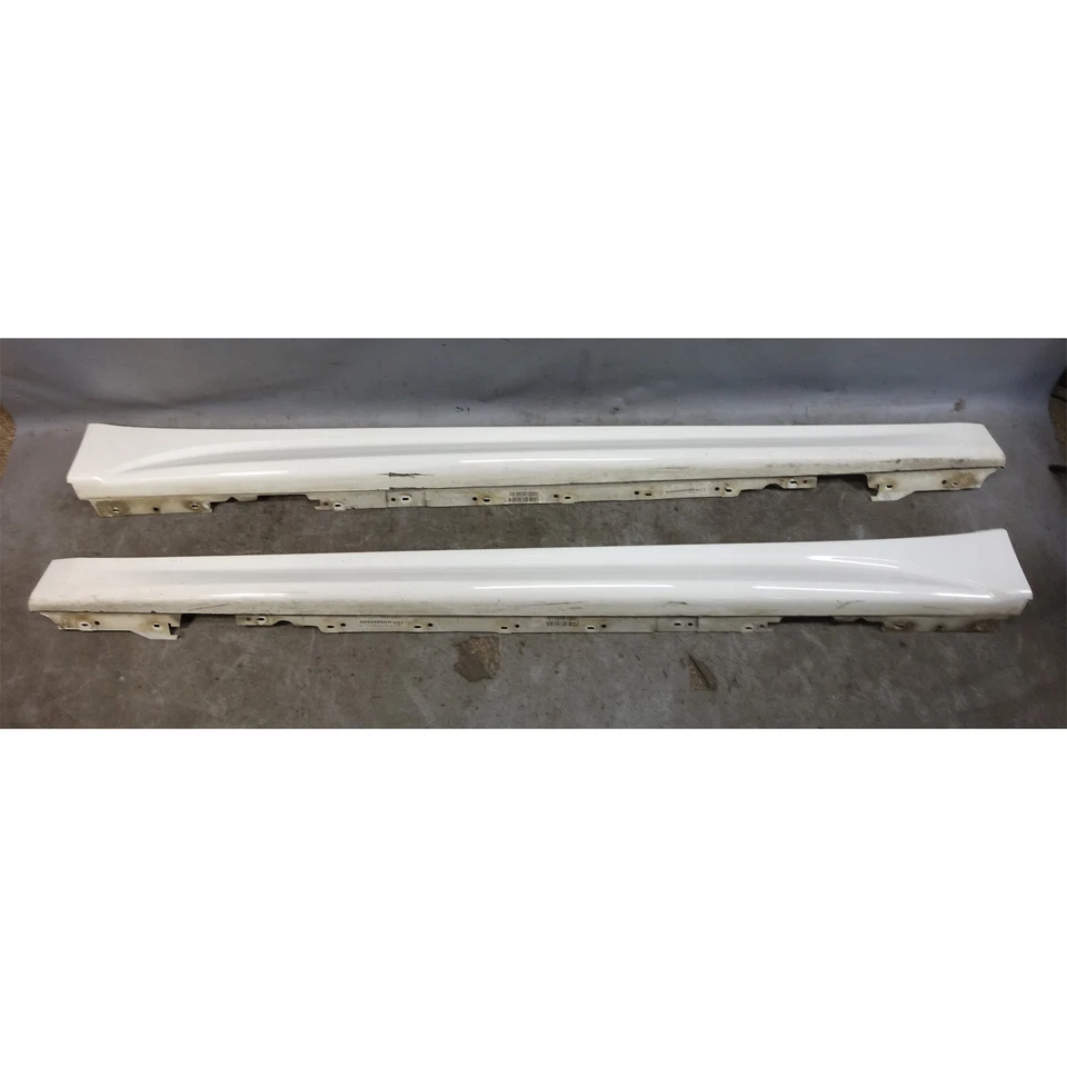 Par de faldones laterales deportivos M de fábrica blanco alpino 12-19 BMW F30 serie 3 F31 4 puertas OEM Foto 1 de 4