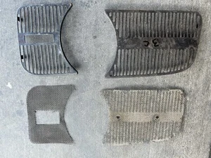 Original Dash Grill 1968-later VW Bug Beetle Volkswagen Pair And Screen 3C - Picture 1 of 3