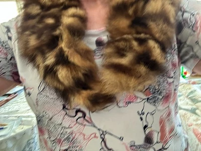 VTG Dark Brown Red Mink Stole Fur Collar Fur Scarf Fur Wrap Shawl - Image 1 of 4